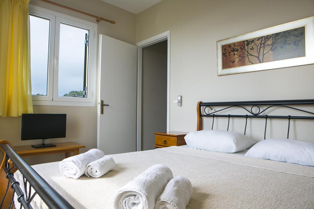 Irena Studios & Apartments Svoronata Dış mekan fotoğraf