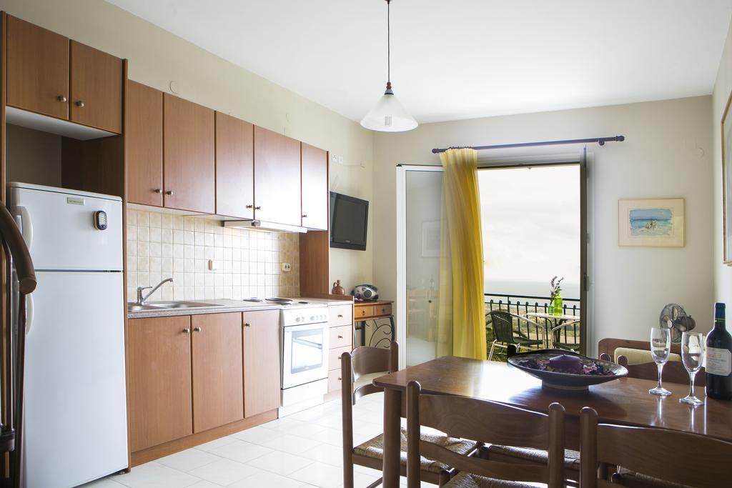 Irena Studios & Apartments Svoronata Dış mekan fotoğraf