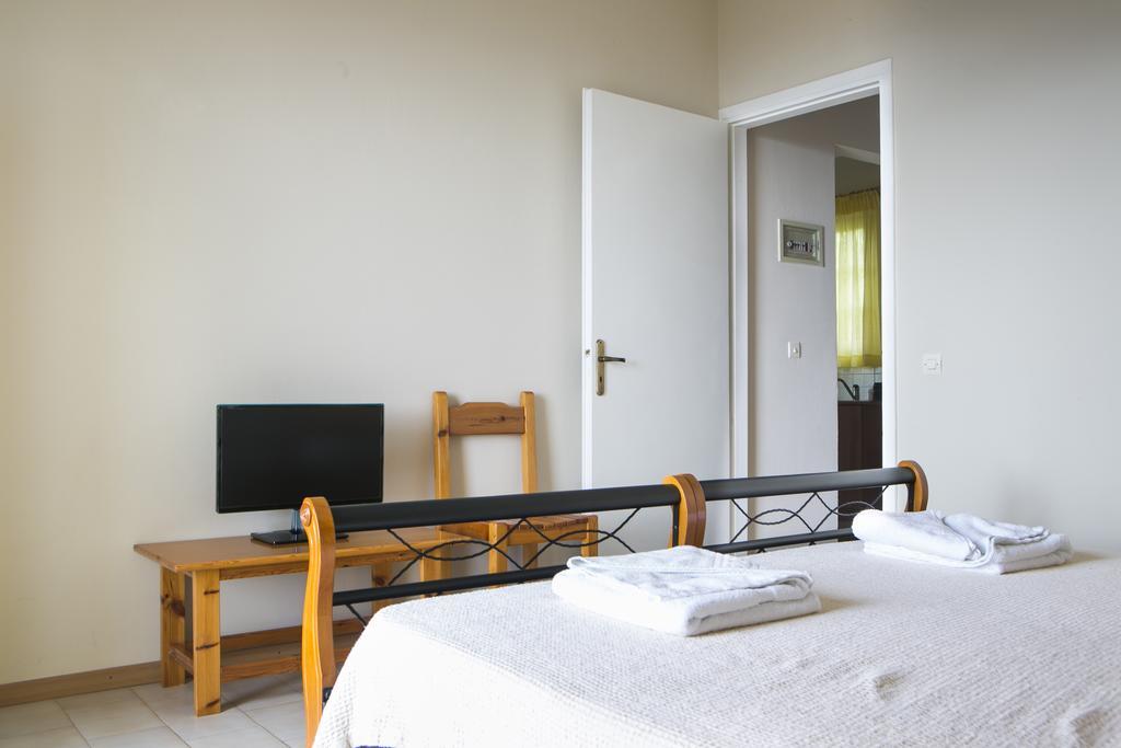 Irena Studios & Apartments Svoronata Dış mekan fotoğraf